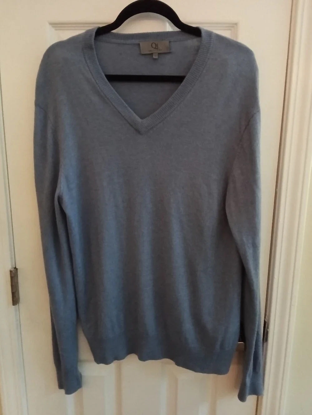 Qi New York Cashmere/Wool Men's Blue V-Neck Sweater